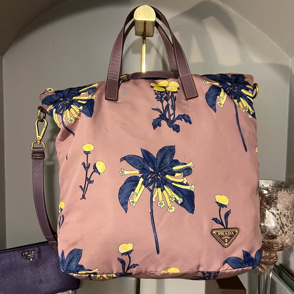 HP! Prada - Rare pink floral pattern 2 way tote bag. EUC with COA.